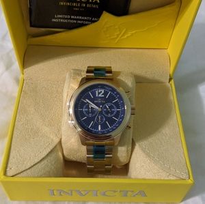 Men's New Invicta watch.